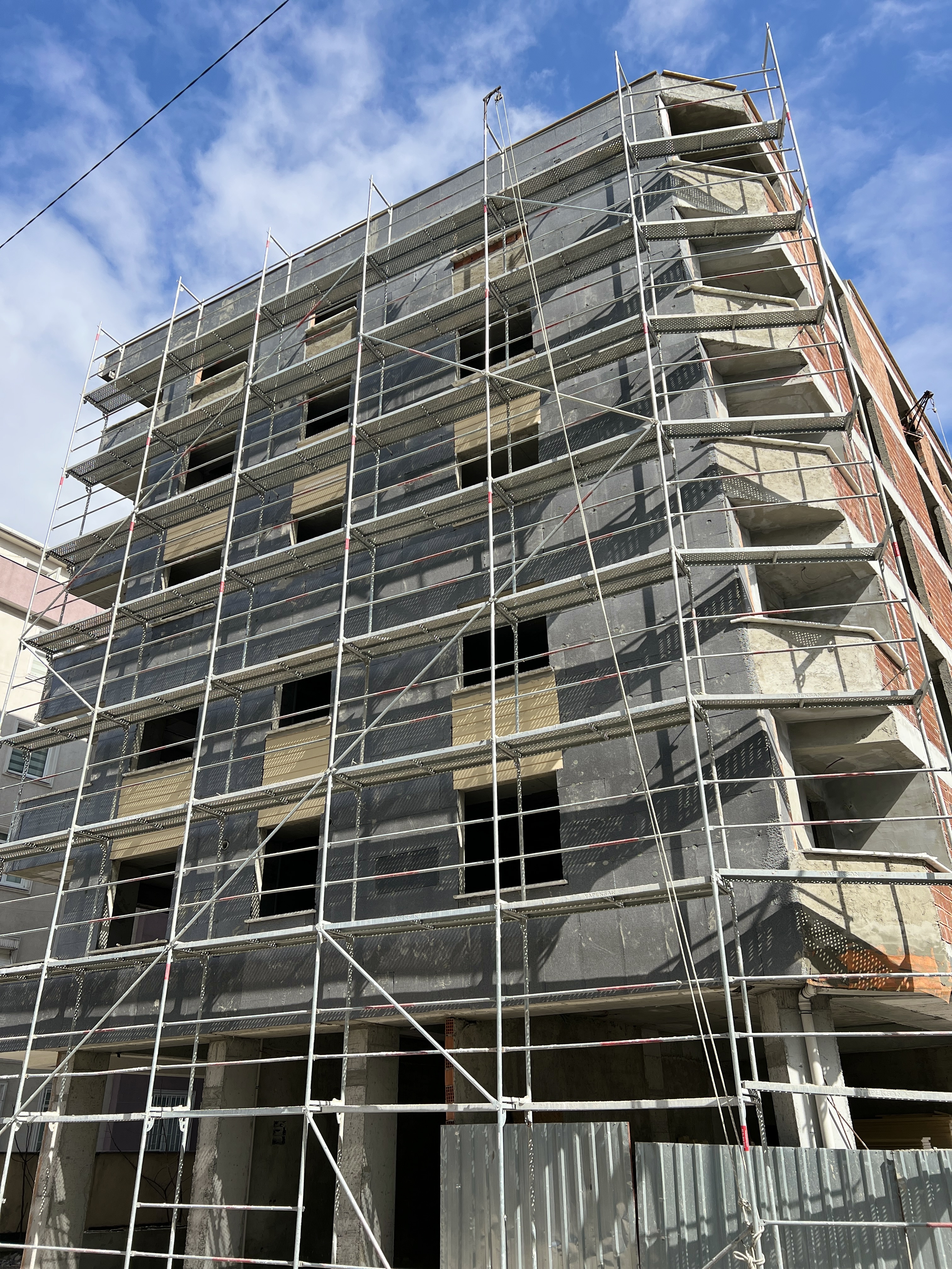 Bahçelievler Soğanlı Mahallesi İkbal Sokak 14 Bağımsız Bölüm